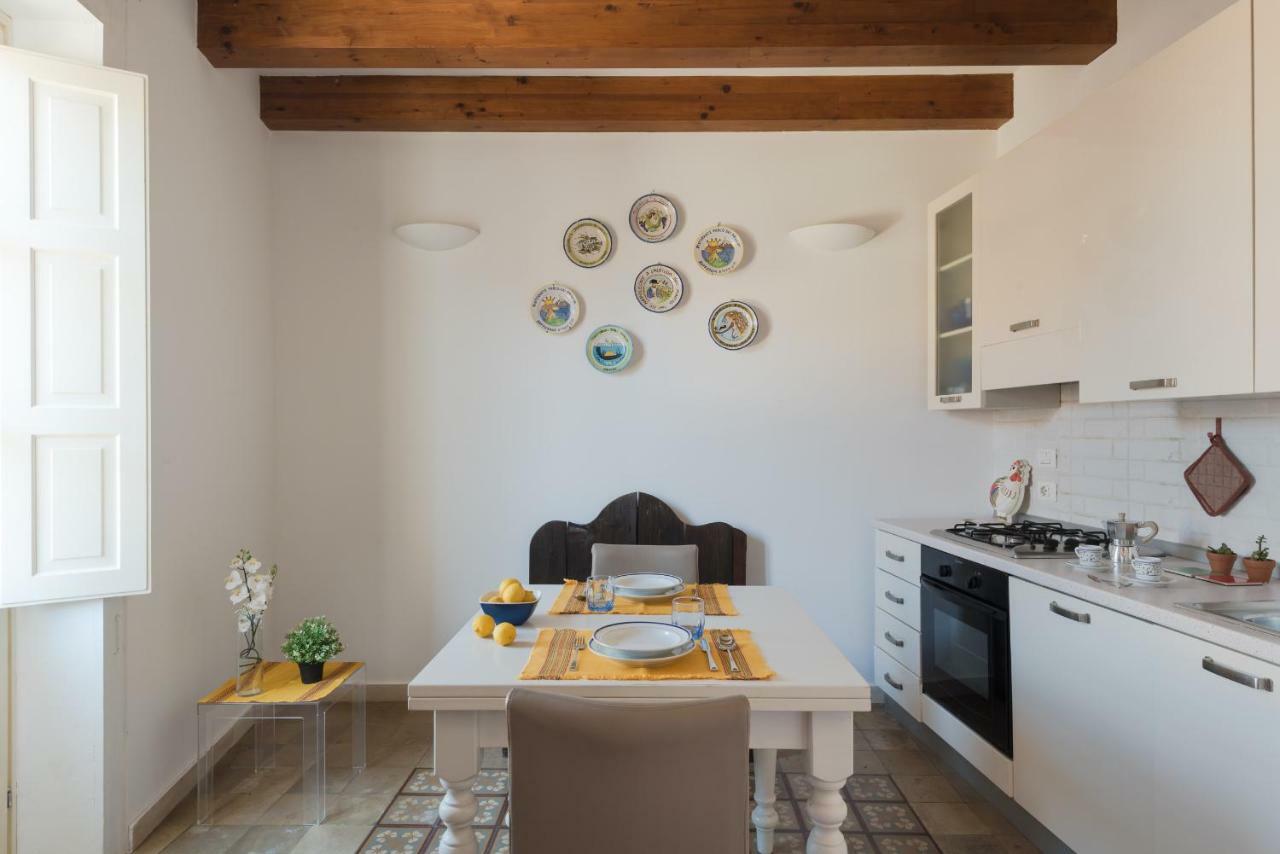 Aretusa Apartments By Wonderful Italy Сиракузы Экстерьер фото