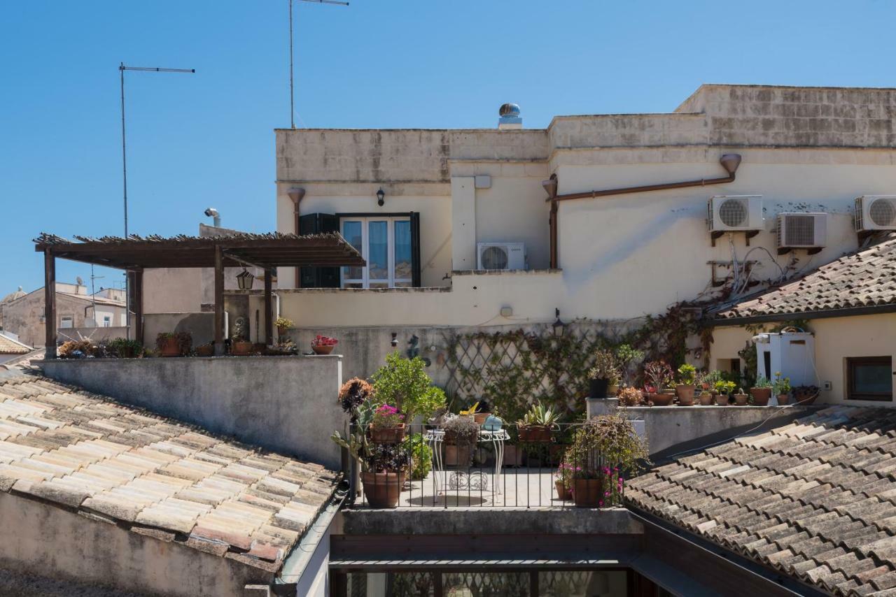 Aretusa Apartments By Wonderful Italy Сиракузы Экстерьер фото